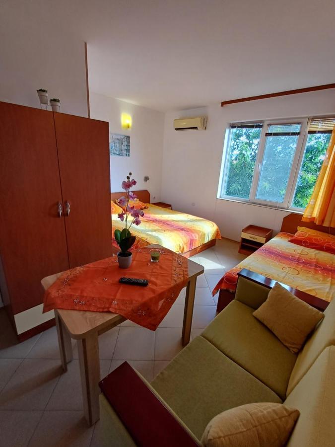 Dom Zaharievi Otel Byala  Dış mekan fotoğraf