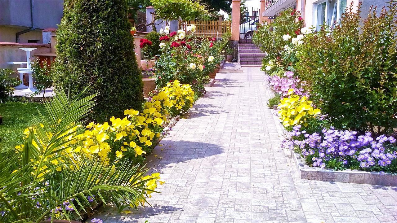 Dom Zaharievi Otel Byala  Dış mekan fotoğraf