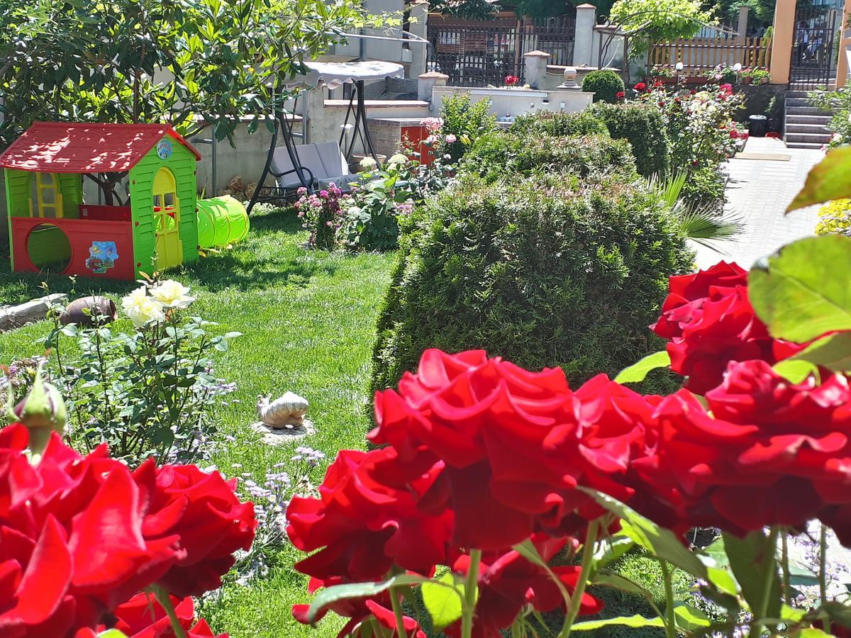 Dom Zaharievi Otel Byala  Dış mekan fotoğraf